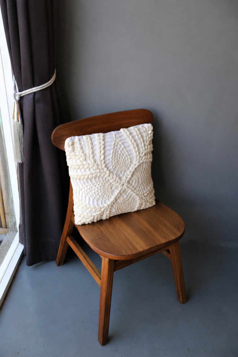 Crochet Cushion Cover