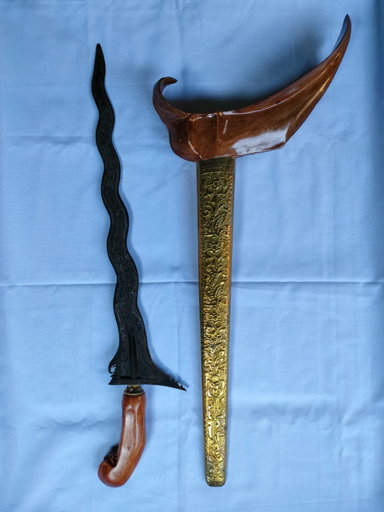 KERIS DAPUR SABUK INTEN